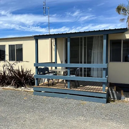 Lakes Main Holiday Park Lakes Entrance Exterior photo