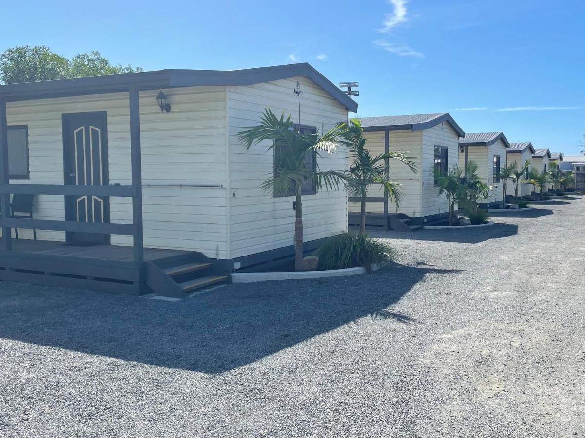 Holiday park Lakes Main *