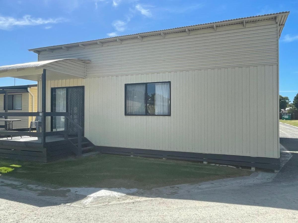 Lakes Main Holiday park Lakes Entrance