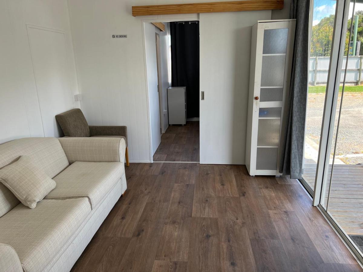 Lakes Main Holiday park *